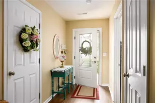 3929 Foliage Dr, Winston-Salem, NC 27101 - Photo 4