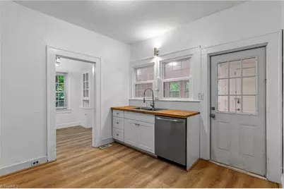 1915 W Academy Street, Winston-Salem, NC 27103 - Photo 16