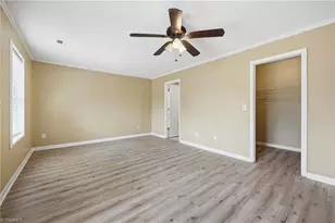 2002 Lannigan Dr, Greensboro, NC 27406 - Photo 24