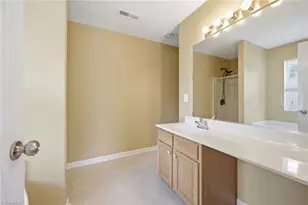 2002 Lannigan Dr, Greensboro, NC 27406 - Photo 26