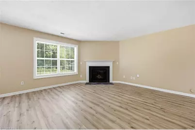 2002 Lannigan Drive, Greensboro, NC 27406 - Photo 10