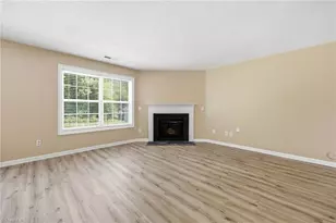 2002 Lannigan Dr, Greensboro, NC 27406 - Photo 10