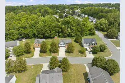 2002 Lannigan Drive, Greensboro, NC 27406 - Photo 50