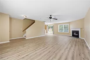 2002 Lannigan Dr, Greensboro, NC 27406 - Photo 8