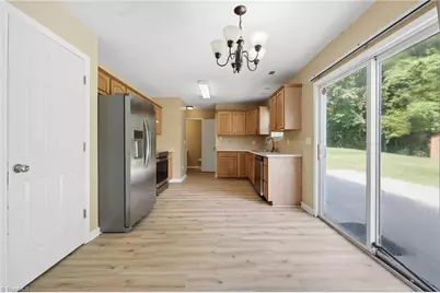 2002 Lannigan Drive, Greensboro, NC 27406 - Photo 14