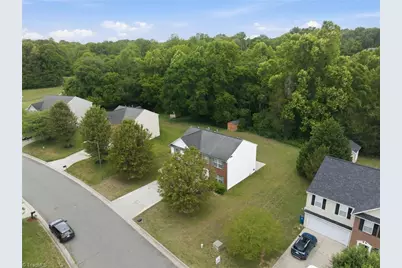 2002 Lannigan Drive, Greensboro, NC 27406 - Photo 42