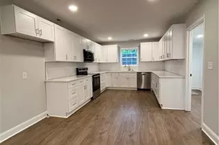 1700 Ball St, Greensboro, NC 27405 - Photo 6