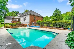 583 Carson Ridge Dr, Oak Ridge, NC 27310 - Photo 10
