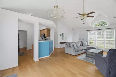 1509 Squires Lane, Kernersville, NC 27284 - Photo 10