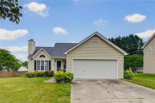 1509 Squires Ln, Kernersville, NC 27284 - Photo 1