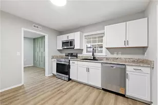 908 Ashe St, Greensboro, NC 27406 - Photo 14