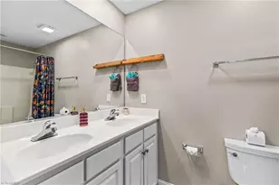 4414 Piedmont Trace Dr, Greensboro, NC 27409 - Photo 16