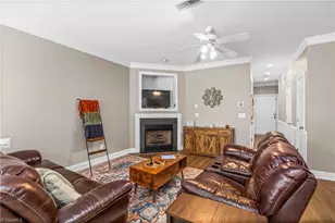 4414 Piedmont Trace Dr, Greensboro, NC 27409 - Photo 10