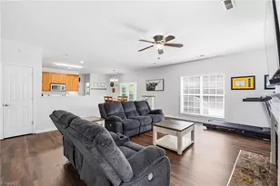 3805 Cottesmore Dr, High Point, NC 27265 - Photo 14