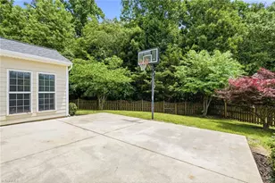 3805 Cottesmore Dr, High Point, NC 27265 - Photo 46