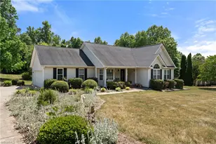 1281 Barker Dr, Randleman, NC 27317 - Photo 2