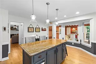 806 McNair Ct, High Point, NC 27265 - Photo 18