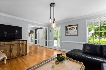 806 McNair Court, High Point, NC 27265 - Photo 10