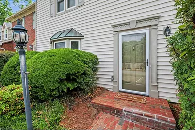 903 Park Place Drive, Kernersville, NC 27284 - Photo 4