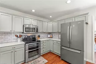 7900 McCreedy Dr, Oak Ridge, NC 27310 - Photo 10