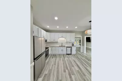 936 George Place Drive, Kernersville, NC 27284 - Photo 2