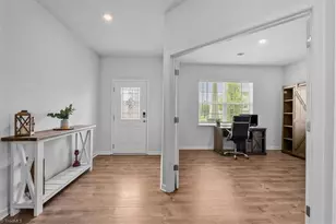 146 Carson Ct, Winston-Salem, NC 27107 - Photo 2