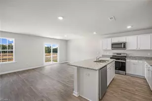 134 Greenbrier Wy, Stoneville, NC 27048 - Photo 18