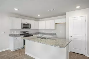 134 Greenbrier Wy, Stoneville, NC 27048 - Photo 14