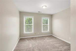 461 Kingsmill Dr, Advance, NC 27006 - Photo 12