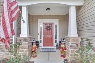758 Breeders Cup Dr, Whitsett, NC 27377 - Photo 2