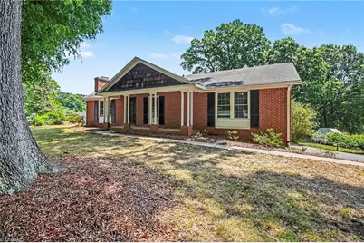 671 Dover Drive, Winston-Salem, NC 27104 - Photo 2