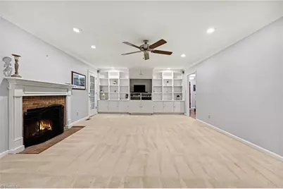4015 Baytree Court, High Point, NC 27265 - Photo 4