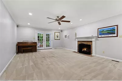 4015 Baytree Court, High Point, NC 27265 - Photo 6