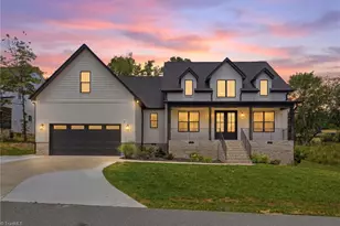 7606 Monty Dr, Kernersville, NC 27284 - Photo 2