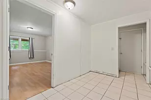 1091 Stamford Club Dr, Rural Hall, NC 27045 - Photo 36