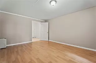 1091 Stamford Club Dr, Rural Hall, NC 27045 - Photo 38