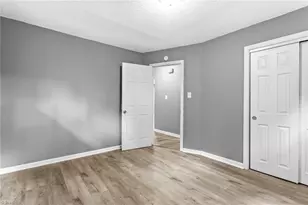5102 Minnow Rd, Greensboro, NC 27405 - Photo 16