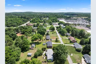 919 Alice Drive, Thomasville, NC 27360 - Photo 36