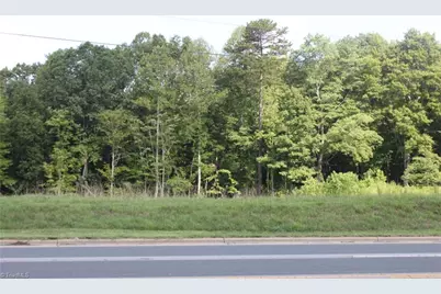 333 Cc Camp Road, Elkin, NC 28621 - Photo 2