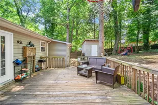26 Tesh St, Thomasville, NC 27360 - Photo 24