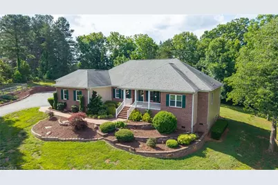 2648 Millbrook Drive, Haw River, NC 27258 - Photo 2