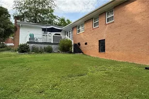 163 Florida Ave, Mount Airy, NC 27030 - Photo 4