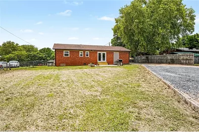 3720 Runway Drive, Sophia, NC 27350 - Photo 4