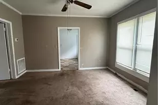 112 Hobbs Ave, Thomasville, NC 27360 - Photo 6