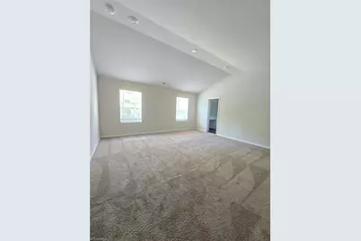 4623 Hazelburn Drive, Greensboro, NC 27405 - Photo 8