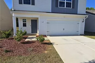 4623 Hazelburn Dr, Greensboro, NC 27405 - Photo 6