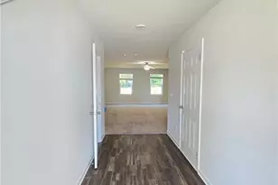 4623 Hazelburn Dr, Greensboro, NC 27405 - Photo 2