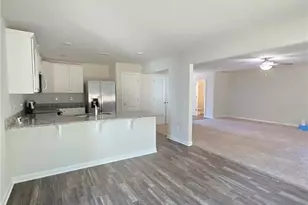 4623 Hazelburn Dr, Greensboro, NC 27405 - Photo 10