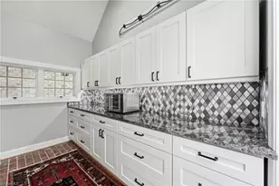 3356 Winston Dr, Burlington, NC 27215 - Photo 12