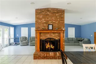 4602 Ramblewood Dr, Greensboro, NC 27406 - Photo 10